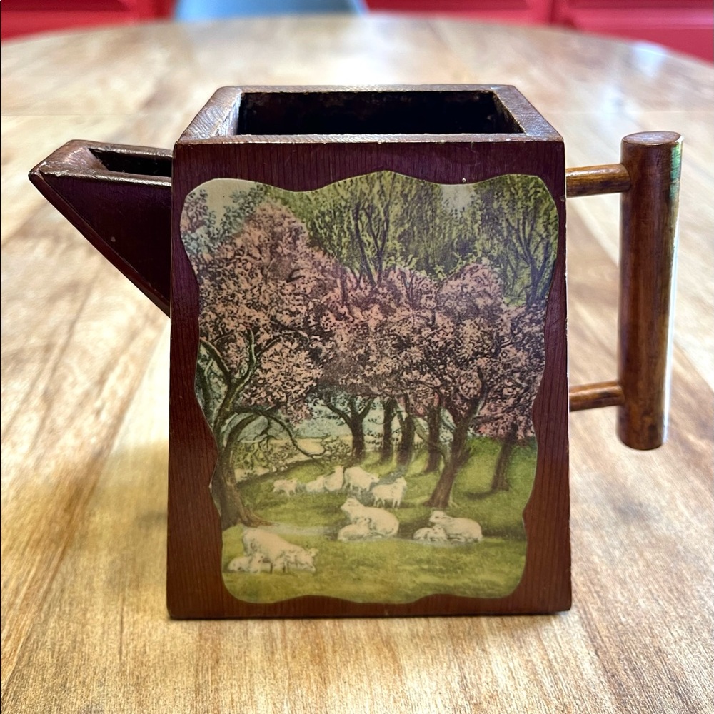 Wooden vintage holder
